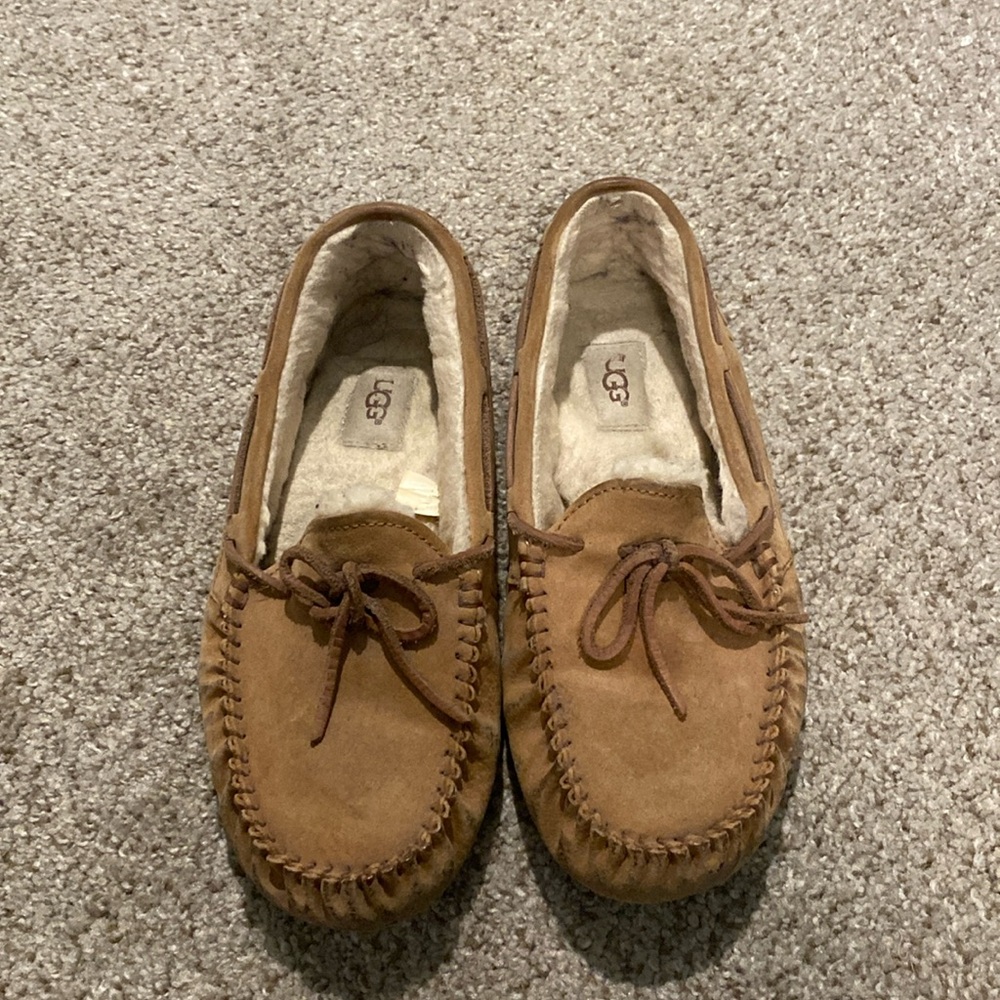 Ugg mocs